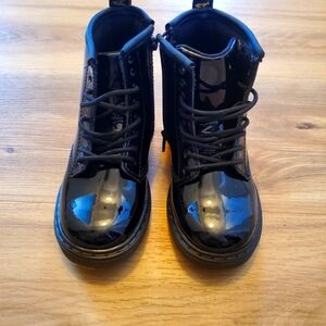 Dr. Martens. Toddler Size 9. Black.